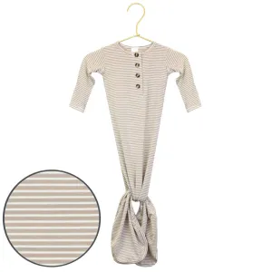 Knotted Gown, Banks