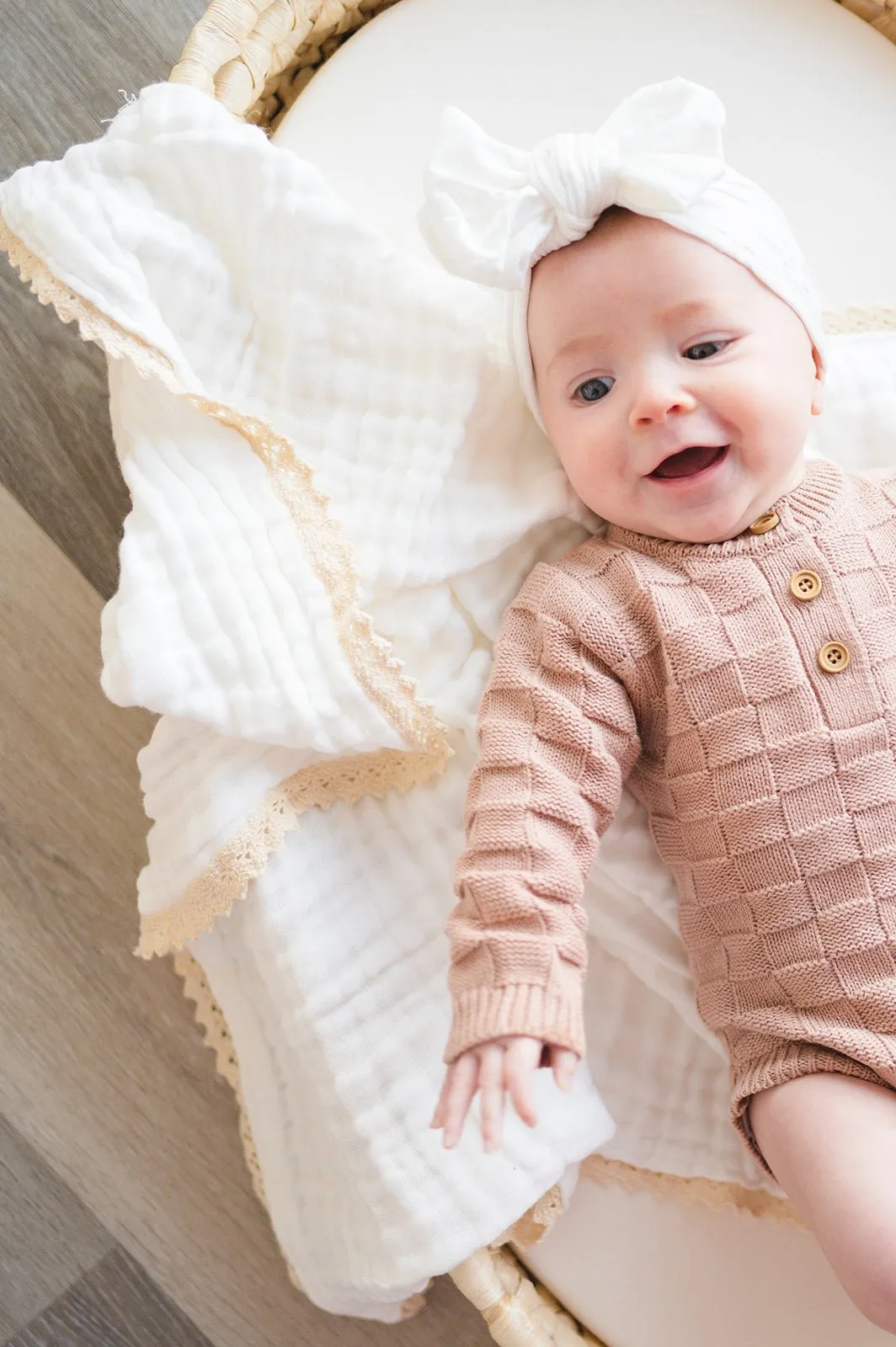 Muslin 6-Layer Blanket - Cream Lace