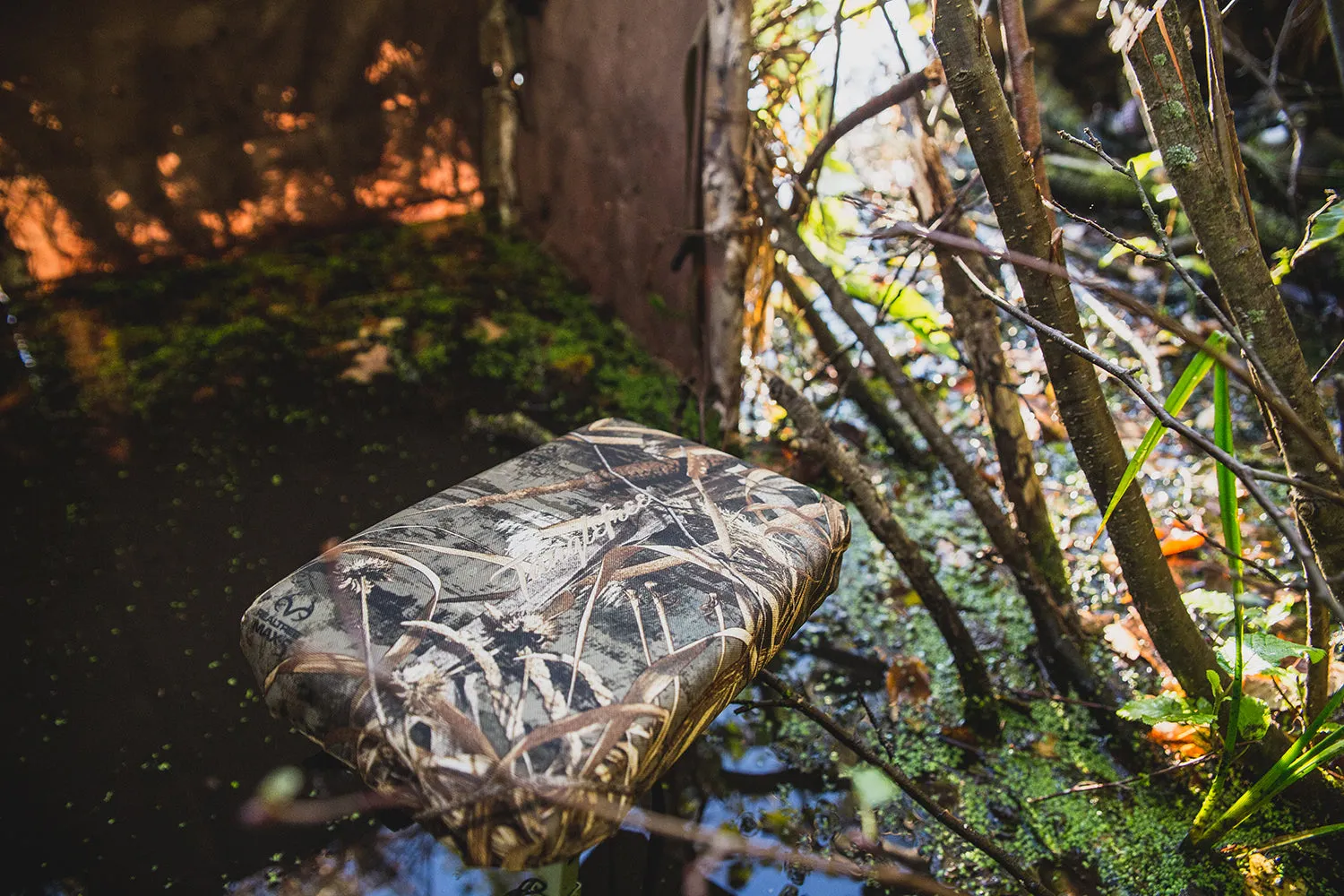 Puddle Stool - Max-5