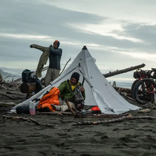 UltaMid Shelters (2 & 4 person) by Hyperlite Mountain Gear